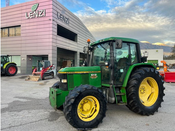 Tractor agricol JOHN DEERE 6400