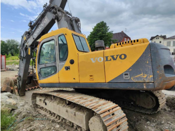 Excavator pe şenile VOLVO EC210