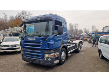 Camion cu cârlig SCANIA P 380