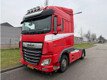 Cap tractor DAF XF 450