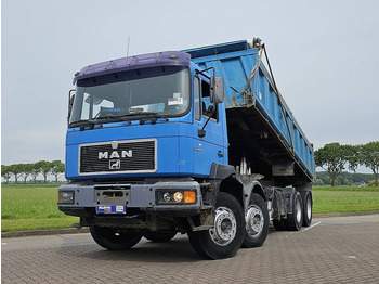 Camion basculantă MAN F2000