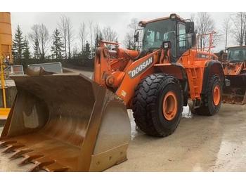 Încărcător frontal pe pneuri Doosan DL 450: Foto 1