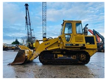 Încărcător pe şenile CATERPILLAR 953