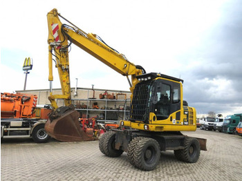 Excavator pe roţi KOMATSU PW148-8