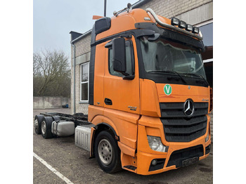 Camion şasiu MERCEDES-BENZ Actros 2542