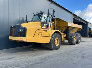 Camion articulat CATERPILLAR