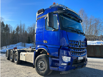 Camion cu cârlig MERCEDES-BENZ