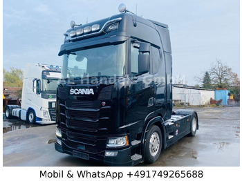 Cap tractor SCANIA S 500