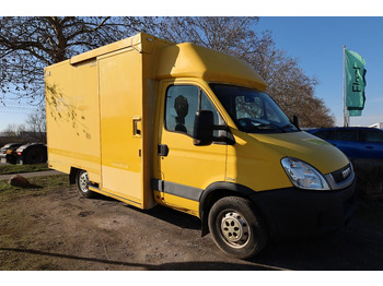 Autoutilitară box IVECO Daily