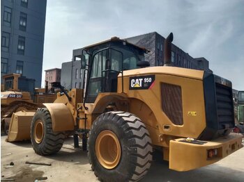 Încărcător frontal pe pneuri CATERPILLAR 950GC