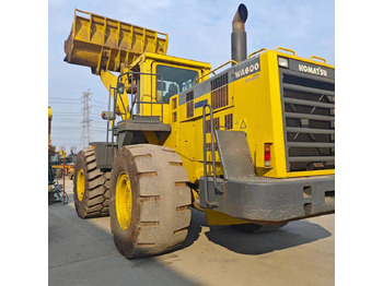 Încărcător frontal pe pneuri KOMATSU WA600-3