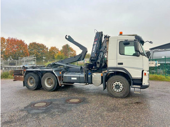 Camion cu cârlig VOLVO FM 400