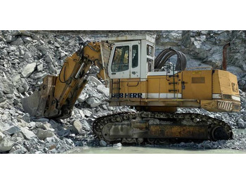 Excavator LIEBHERR R 974