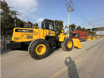 Încărcător frontal pe pneuri KOMATSU WA380-3