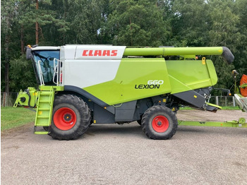 Combină de recoltat cereale CLAAS Lexion 660