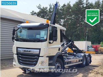 Camion cu cârlig DAF CF 450