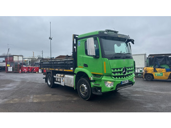 Camion basculantă MERCEDES-BENZ Arocs