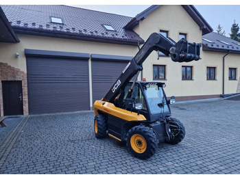 Stivuitor telescopic JCB