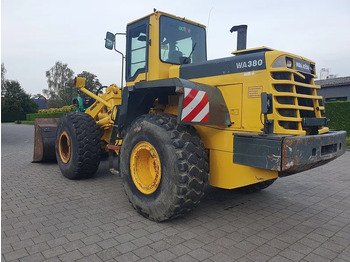 Încărcător frontal pe pneuri KOMATSU WA380-3