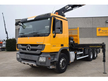 Camion cu macara Mercedes-Benz Actros 2641: Foto 3