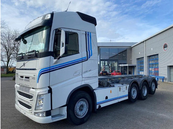 Leasing de Volvo FH4-500 / 8X2 / VEB+ / DYNAMIC STEERING / FULL-AIR / 2XLIFT+LENKACHSE / TOP CONDITION / ONLY:488030KM / AUTOMATIC / EURO-6 / 201 Volvo FH4-500 / 8X2 / VEB+ / DYNAMIC STEERING / FULL-AIR / 2XLIFT+LENKACHSE / TOP CONDITION / ONLY:488030KM / AUTOMATIC / EURO-6 / 201: Foto 3