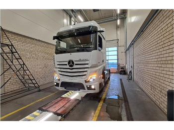 Cap tractor MERCEDES-BENZ Actros 1845