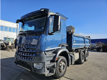 Camion basculantă MERCEDES-BENZ Arocs 2651