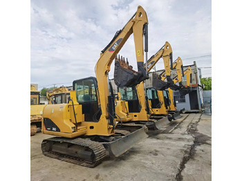 Excavator pe şenile CATERPILLAR 302.5