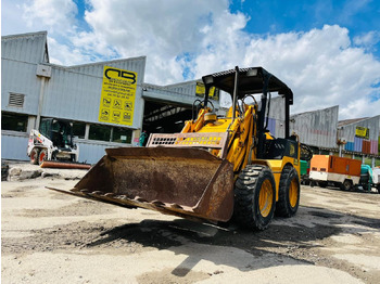 Buldoexcavator JCB 1CX