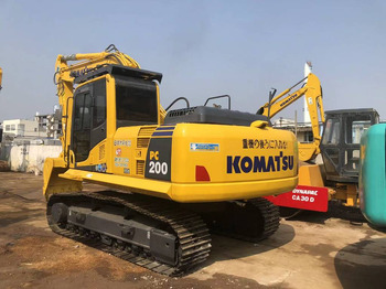 Excavator pe şenile KOMATSU PC220-8