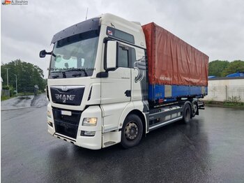 Camion cu prelată MAN TGX 26.440