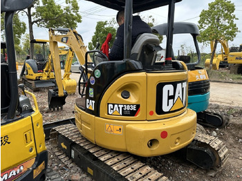 Mini excavator CATERPILLAR 303E