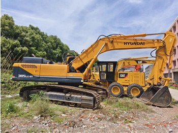 Excavator pe şenile HYUNDAI