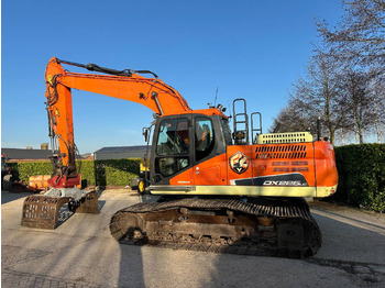 Excavator pe şenile DOOSAN DX225LC