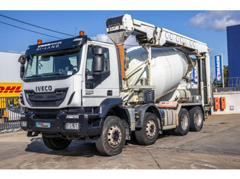 Autobetonieră IVECO Trakker