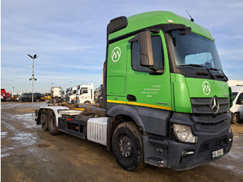 Camion cu cârlig MERCEDES-BENZ Actros