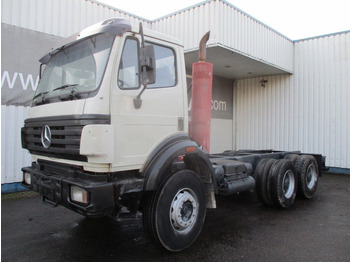 Camion şasiu MERCEDES-BENZ