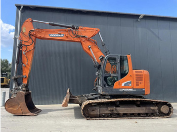 Excavator pe şenile DOOSAN DX235LCR-5