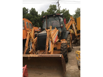 Buldoexcavator CASE 580