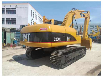 Excavator pe şenile CATERPILLAR 320CL