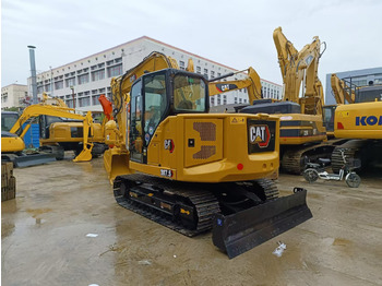 Mini excavator CATERPILLAR 307.5