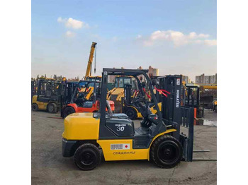 Stivuitor diesel used Komatsu Forklifts FD30 second hand komatsu FD30 forklifts used used forklift for sale: Foto 2