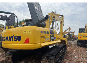 Excavator pe şenile KOMATSU PC220-8