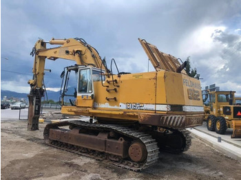 Excavator pe şenile LIEBHERR