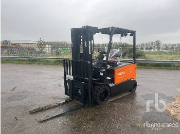 Electrostivuitor DOOSAN