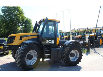 Tractor agricol JCB