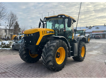 Tractor agricol JCB Fastrac 4000