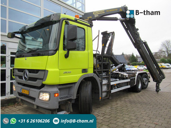 Camion cu cârlig MERCEDES-BENZ Actros 2532