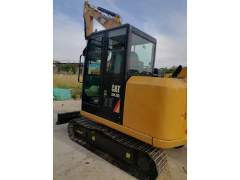 Mini excavator CATERPILLAR 305.5E2