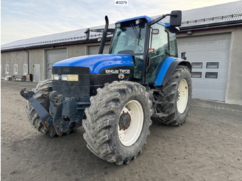 Tractor agricol 2001 New Holland TM135 w/front hydraulics: Foto 4